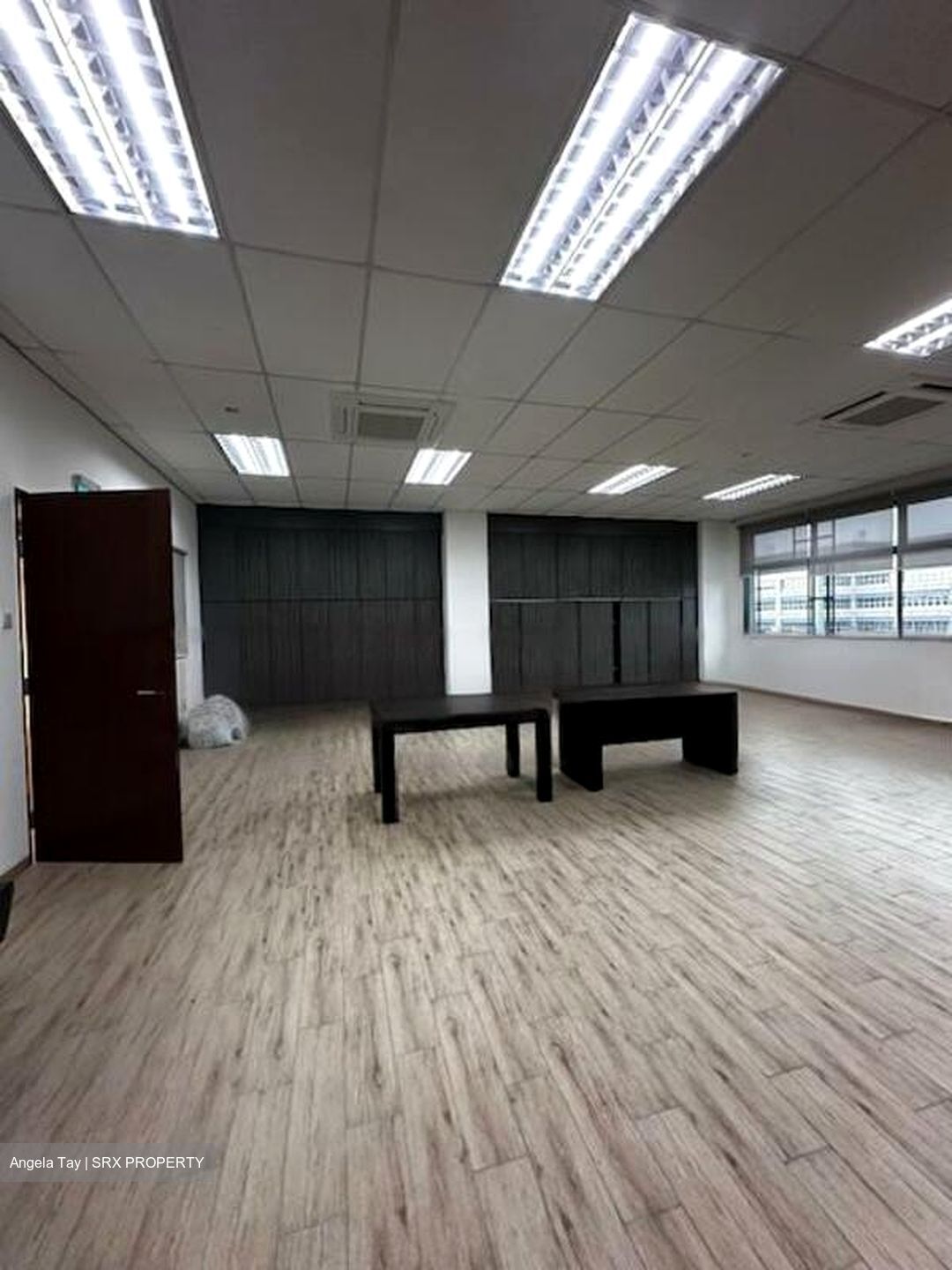 Admiralty Industrial Park (D27), Office #451400431
